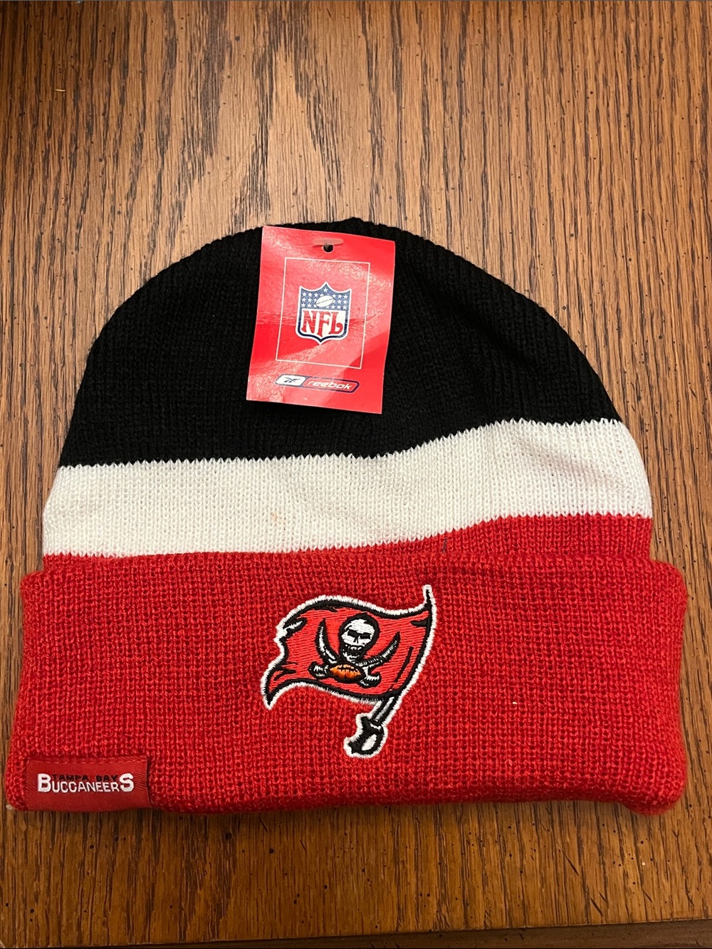Vintage NFL Buccaneers Red Black White Knit Cuffed Beanie
